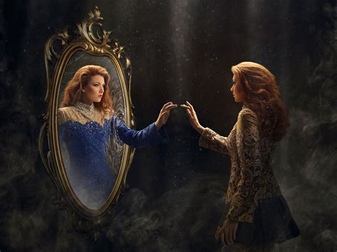 Mirror, Mirror on the Universe: The Enchanting Power of Magic Mirrors